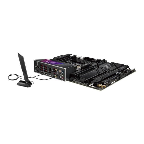 Deuxième image deAsus ROG STRIX X670E-E GAMING Wi-FI