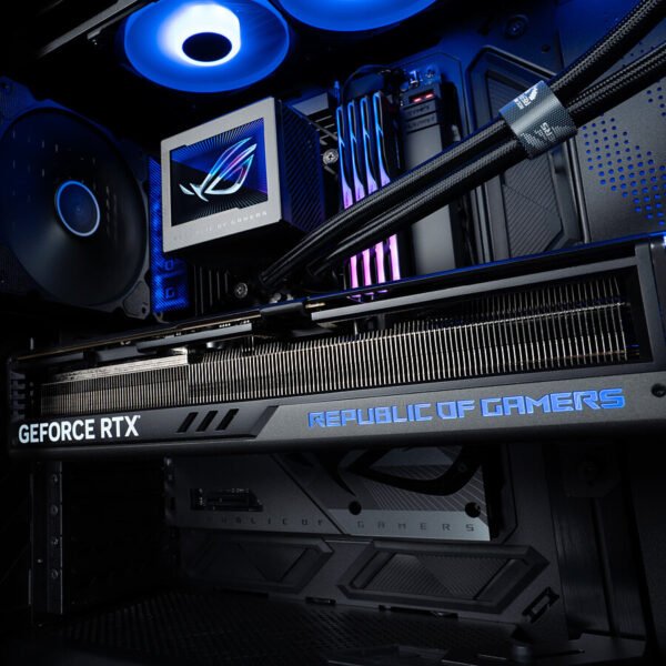 Deuxième image deAsus ROG STRIX GeForce RTX 4090 BTF OC